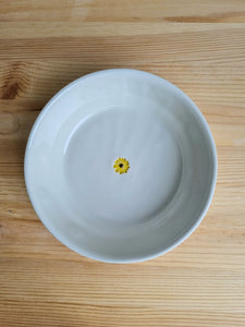 Solsikkeskål Ø 16,6 cm.