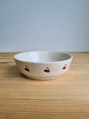 Kirsebærskål Ø 14,8 cm.