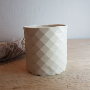 Fold urtepotte/vase H 12 cm Ø 11,5 cm.