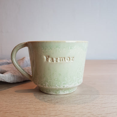 Farmor_kop_med_hank_grøn_håndlavet_keramik